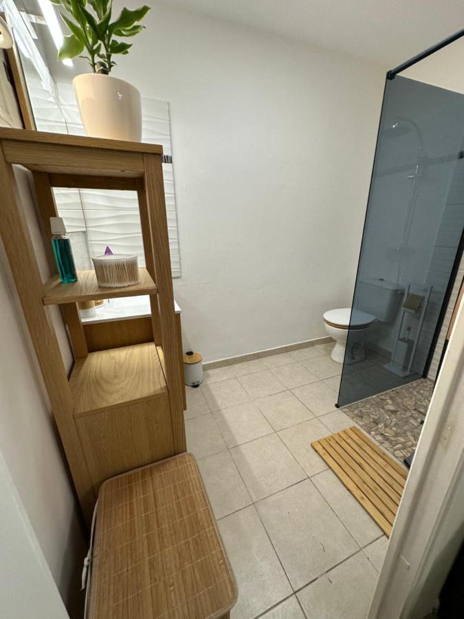 Location T2 Meuble Baie Mahault Convenance Appartement Buitenkant foto